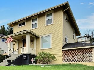 3302 Rucker Ave, Everett, WA 98201