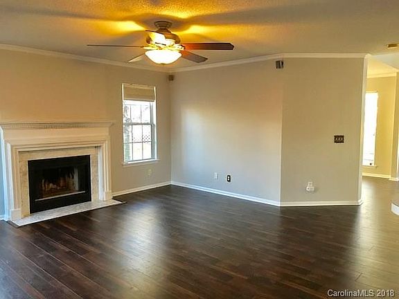 3rd image of 8800 Elkins Park Dr