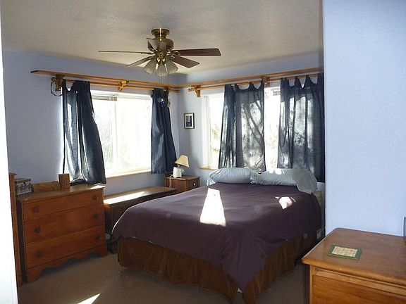 has bathroom attached