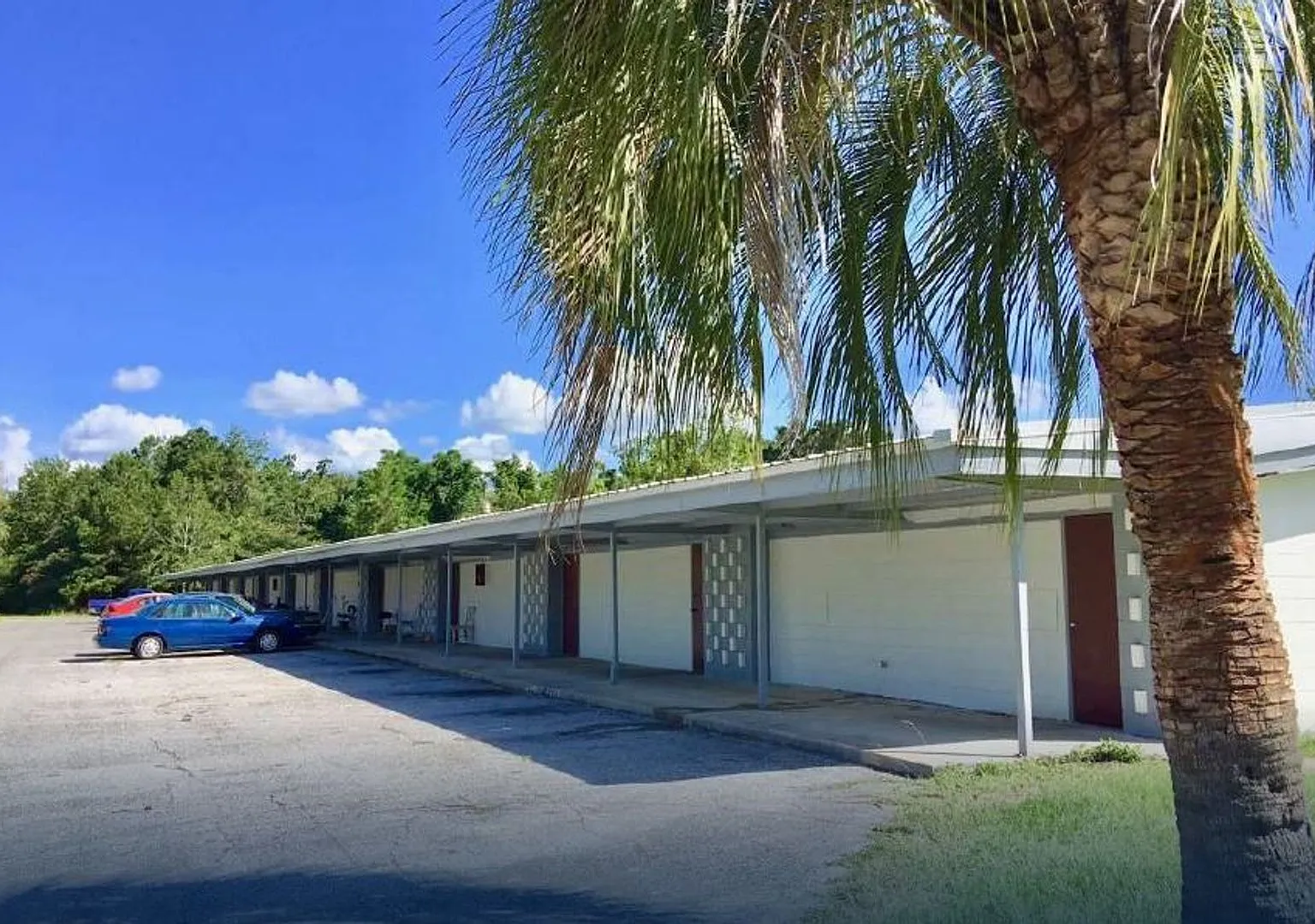 3722 S U.S. Highway 441 — Photo 4