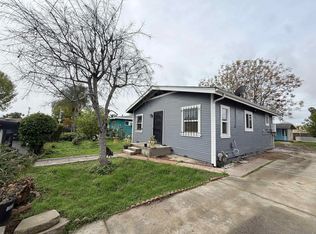 NK, Escondido, CA 92025