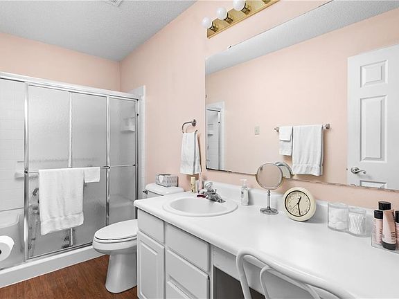 4th image of 4515 Redcliff South Ln
