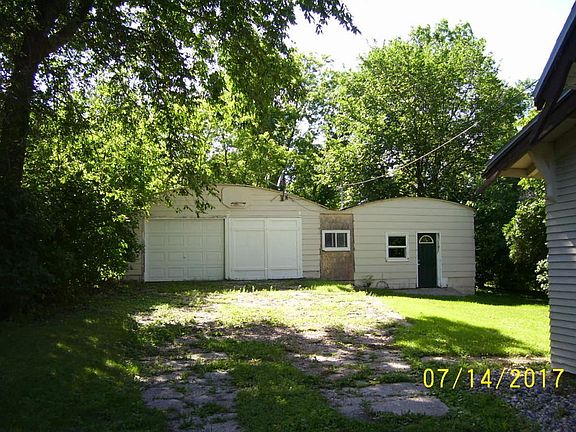 2nd image of 1148 West Ave