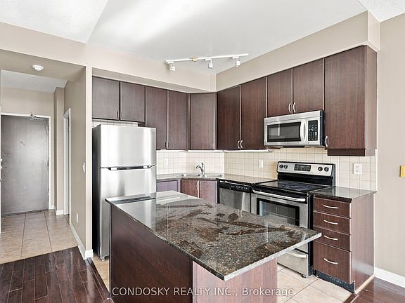 4th image of 225 Webb Dr #2808