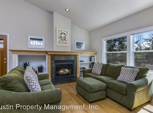 3027 NW Merchant Way, Bend, OR 97703