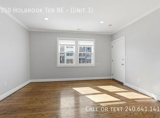1250 Holbrook Ter NE APT 3, Washington, DC 20002