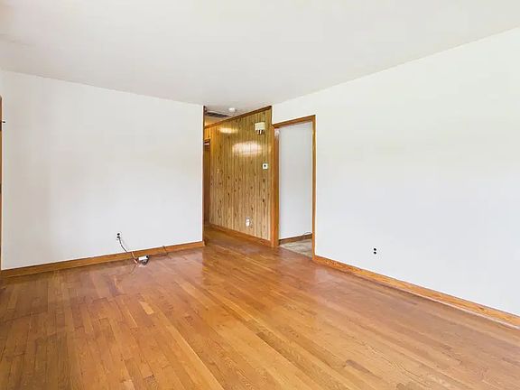 4th image of 11620 Reedy Branch Rd