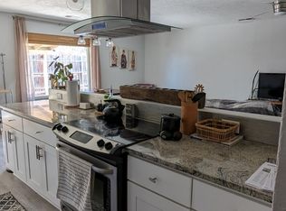684 Alpha Rd SE, Rio Rancho, NM 87124