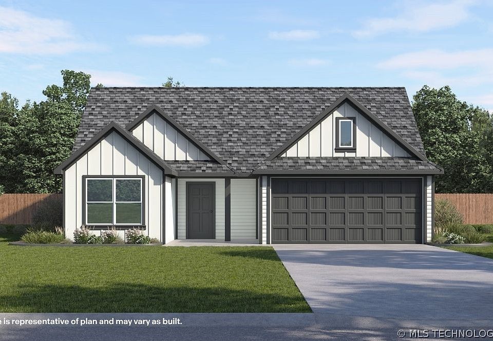 1st image of 792 Regan Ave