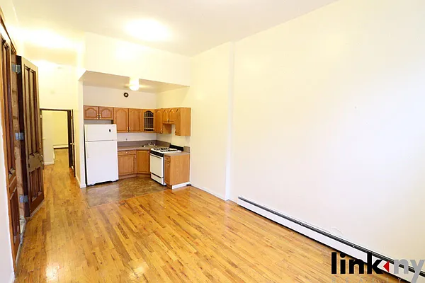Rented by Link NY Realty | media 12