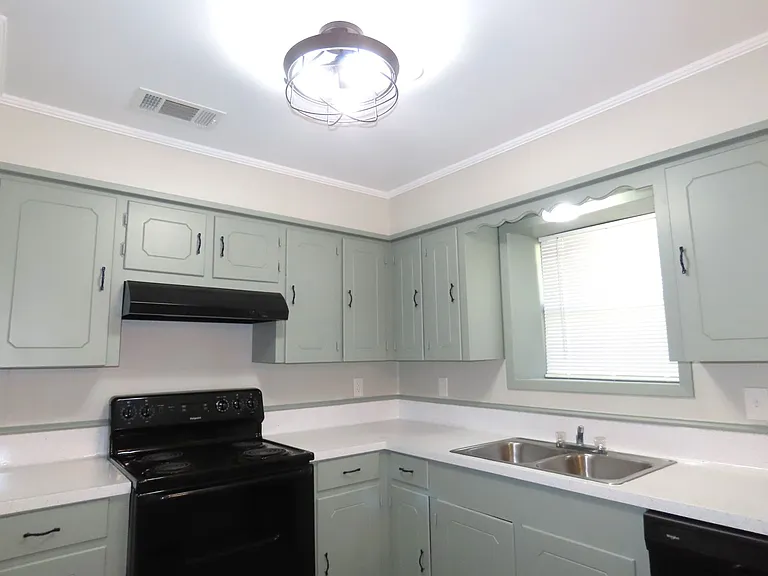 10556 Twin Oaks Dr — Photo 11