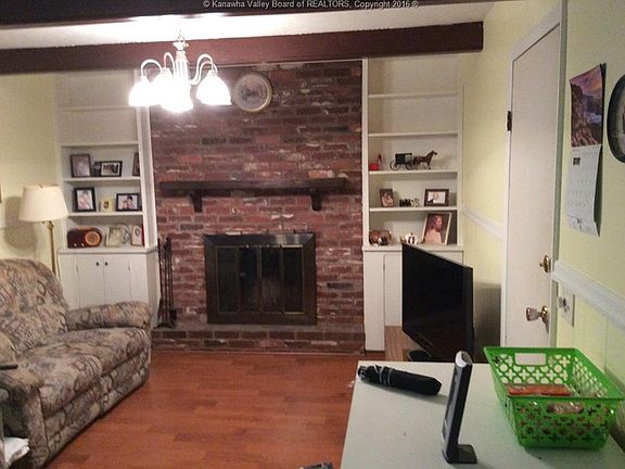 3rd image of 5233 Sun Valley Dr
