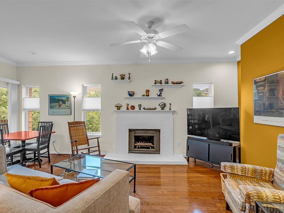 1st image of 4041 Drake St APT 212