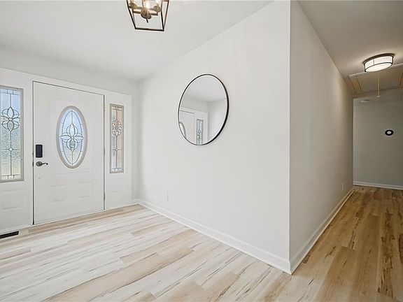 2nd image of 6367 Everets Rd