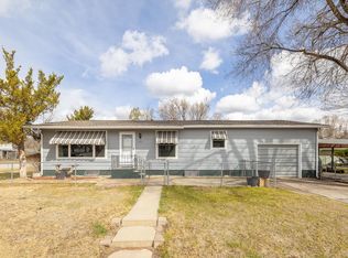 201 S 20th St, Hot Springs, SD 57747