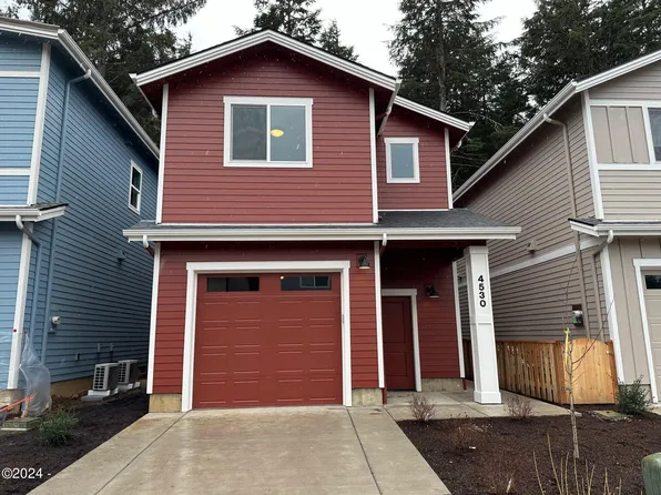 4530 SE Fleming St #74, South Beach, OR 97366