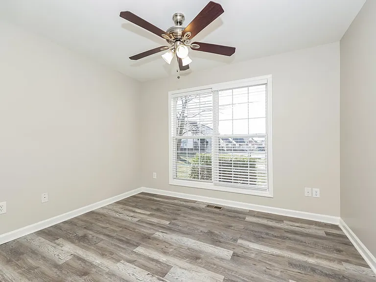 2920 Bragg Ct — Photo 13