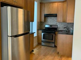 214 21st St #2F, Brooklyn, NY 11232
