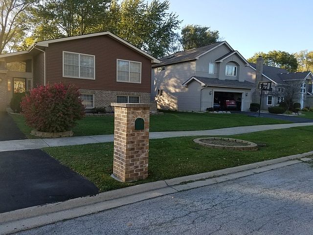 1st image of 22446 Millard Ave