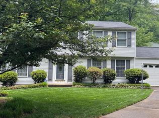 2403 Andorra Pl, Reston, VA 20191