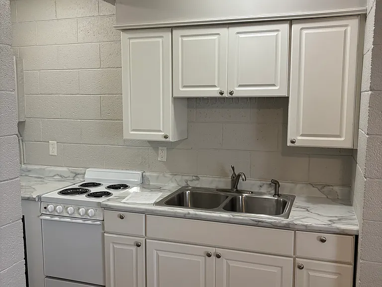 2990 W 600 S — Photo 4
