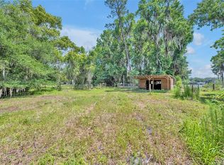 4th St, Osteen, FL 32764