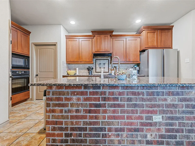 8318 Campeche Bay Pl — Photo 14