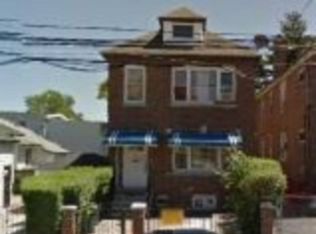 898 E 241st St, Bronx, NY 10466
