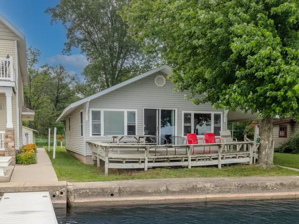 4740 S 150 E, Wolcottville, IN 46795