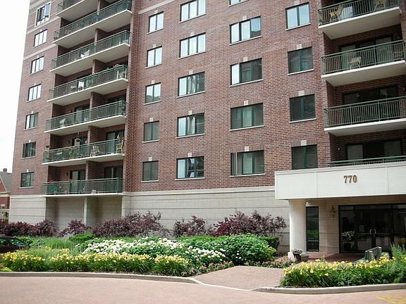 2nd image of 770 Pearson St #2410