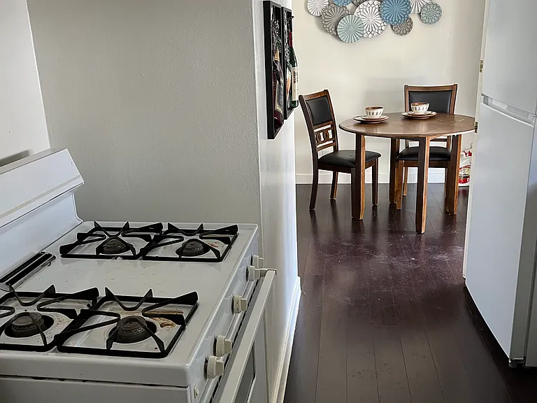 409 E Valencia Ave #413 — Photo 4