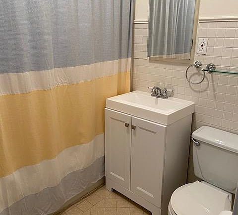 5th image of 3011 Steiner St APT C