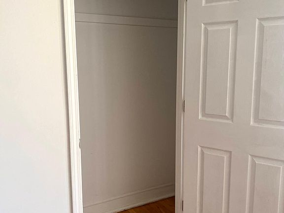 3rd image of 5038 18th St #20
