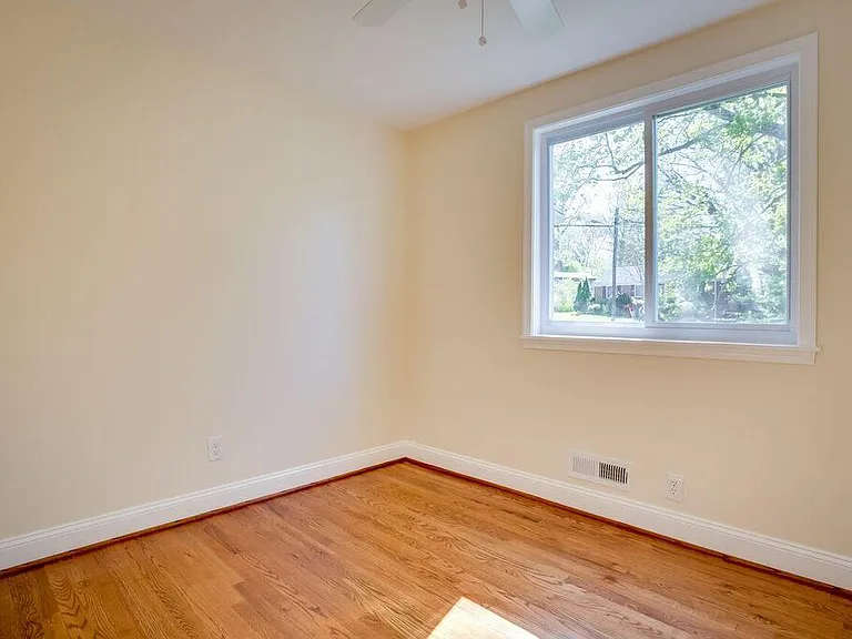 3621 Terrace Dr — Photo 32