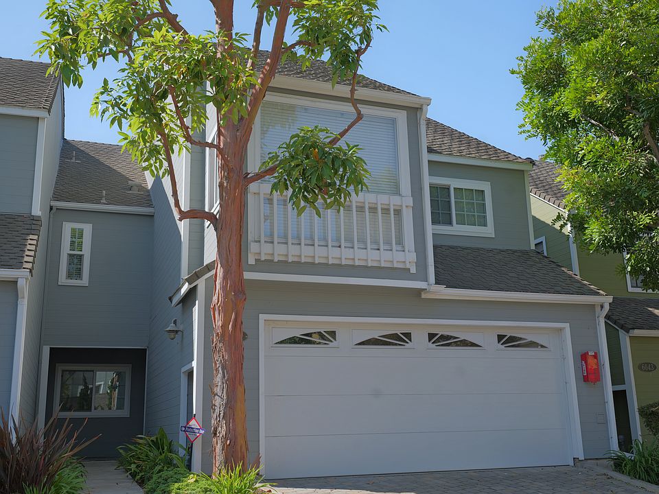 1st image of 6045 Loynes Dr
