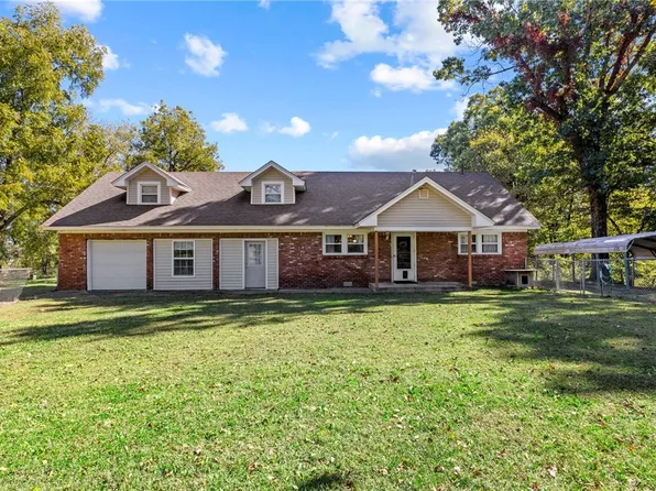 22264 Spring Valley Rd, Springdale, AR 72764