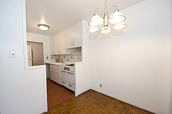 Sold by Fenwick Keats Real Estate | media 31