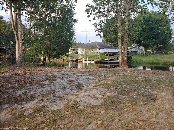 2nd image of 196 Autumn Ave