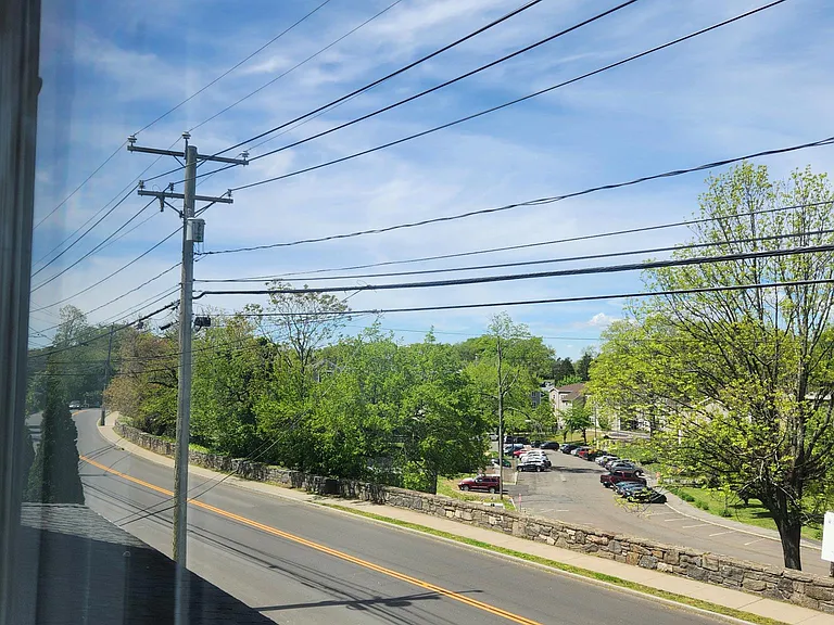 336 Hamilton Ave #B — Photo 4