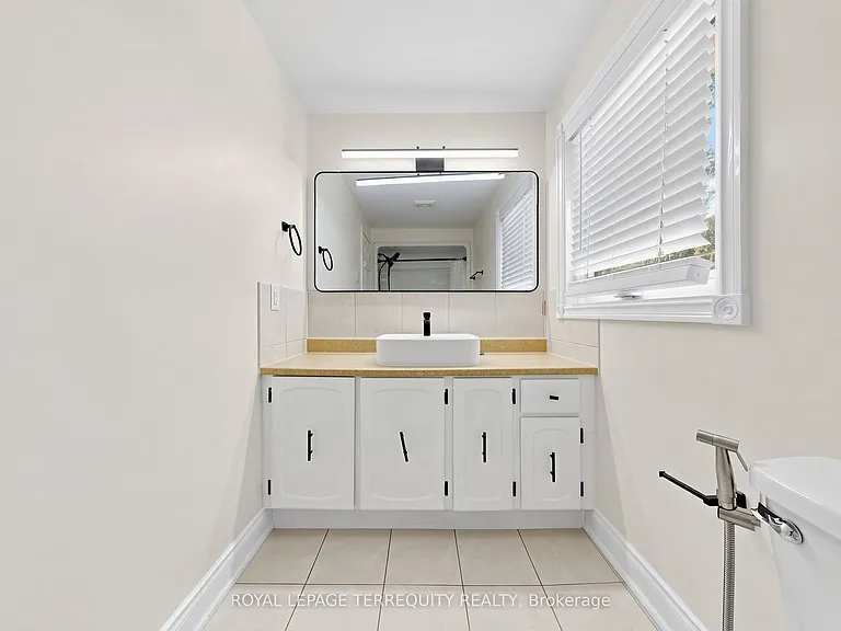 6663 Harlow Rd — Photo 26