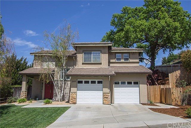 1st image of 205 Grand Canyon Dr