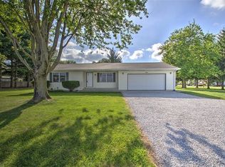 1215 S Airport Rd, Decatur, IL 62521