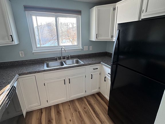 4th image of 119 Iron Oak Cir