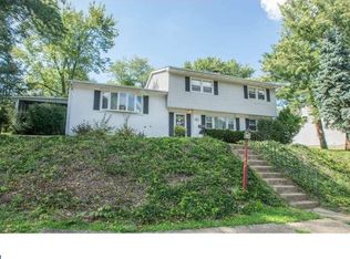 31 S Cliffe Dr, Wilmington, DE 19809