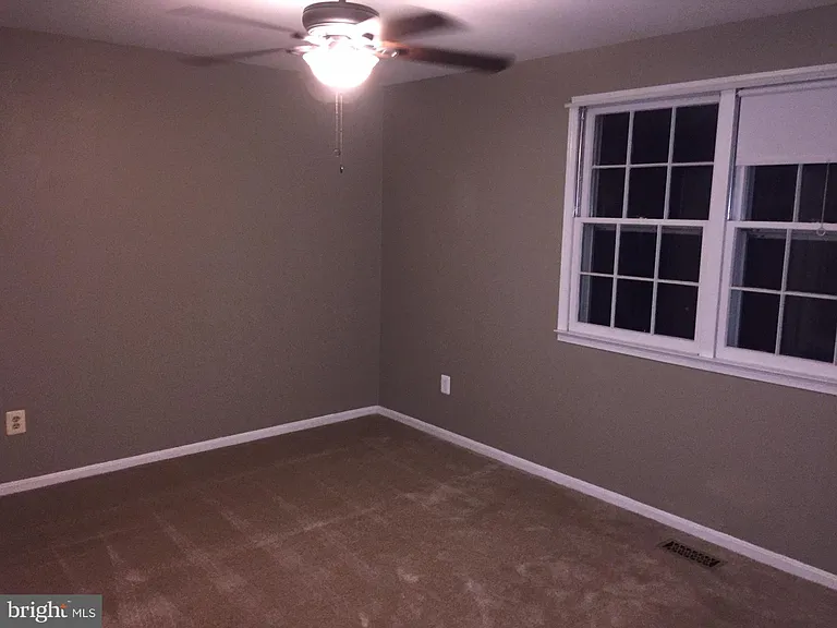 5205 Pumphrey Dr — Photo 20