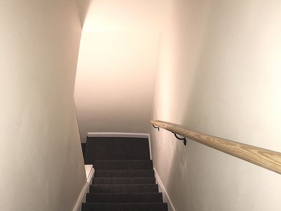 5th image of 3850 W Girard Ave #2