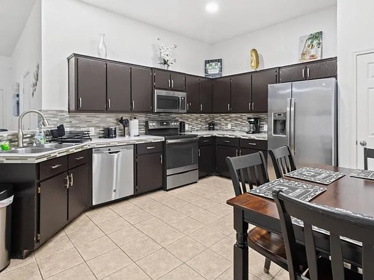 316 Jeff Gordon Dr #B — Photo 22