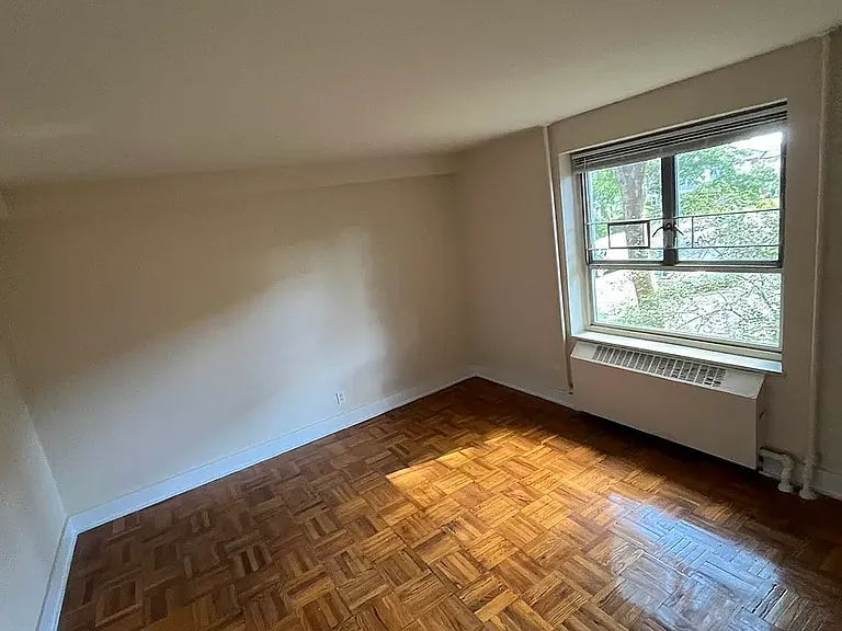185-19 64th Ave #3B — Photo 7