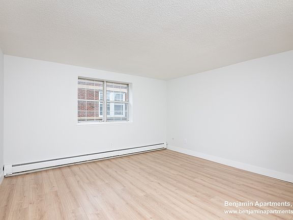 5th image of 162 Summer St APT 12