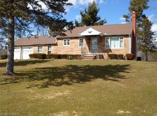 971 E Garfield Rd, Aurora, OH 44202